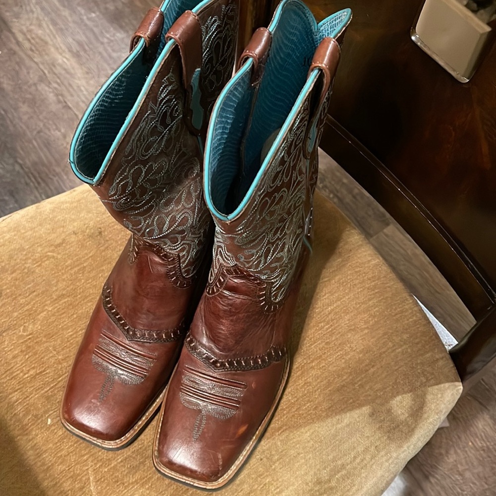 Cowboy girl boots